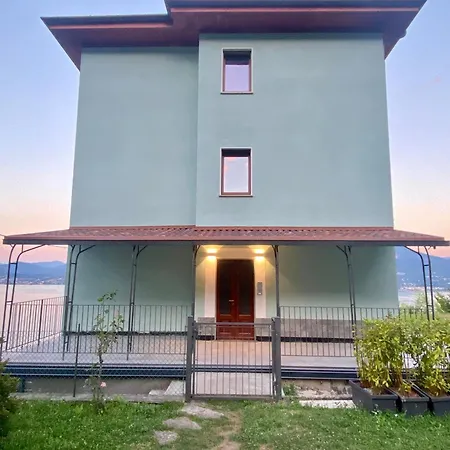 Apartment Casa Alice Oggebbio